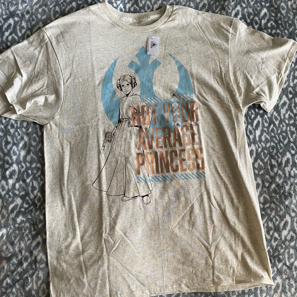 Disney Parks Princess Leia tee - Picture 2 of 4